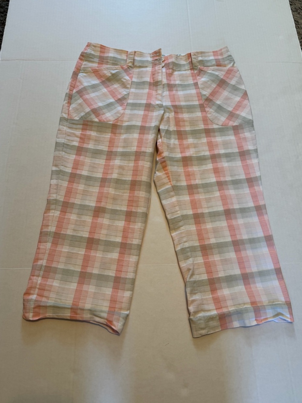 Nike Women's Golf Pants Pink Plaid  Sz 12
